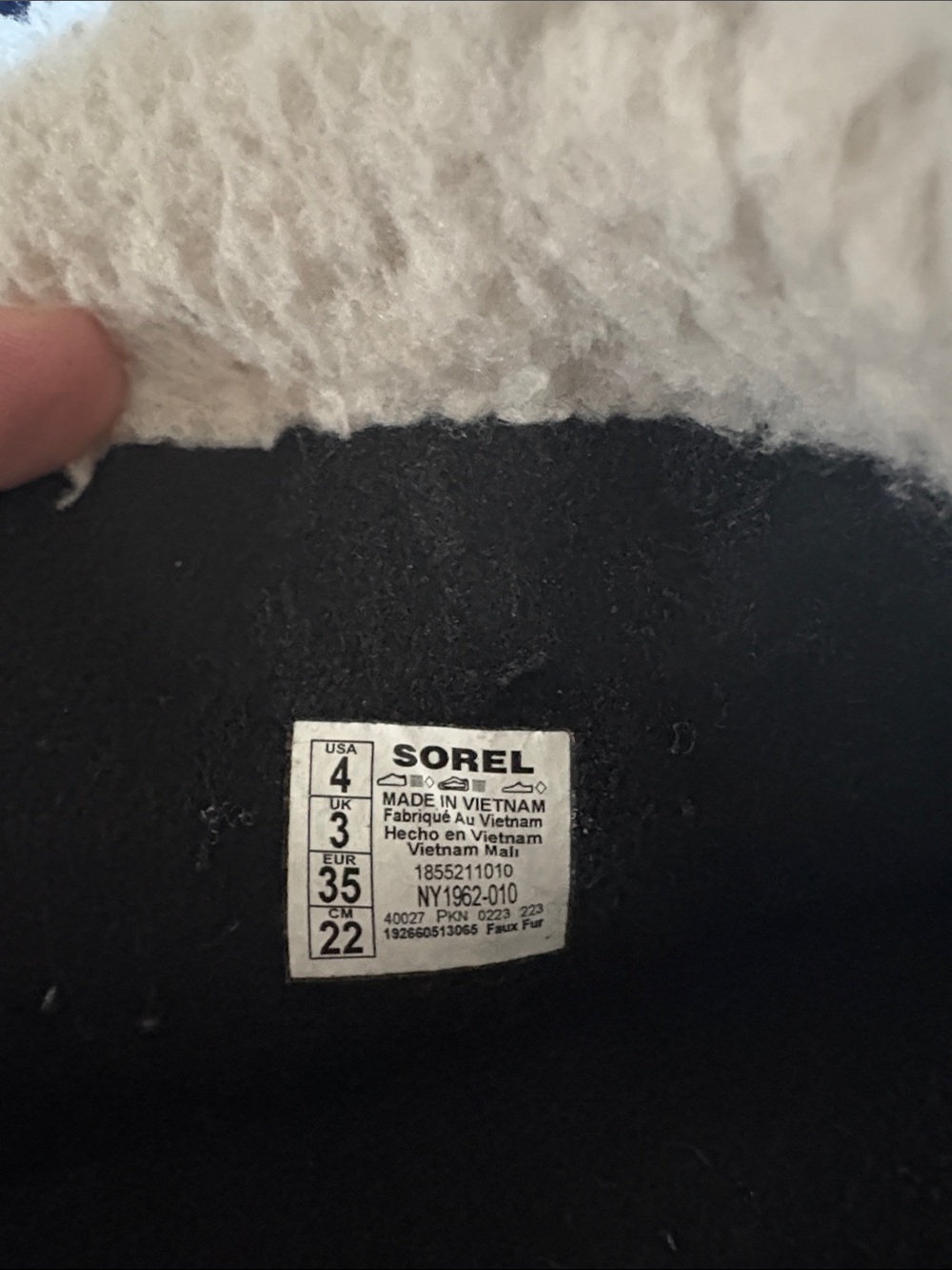 Sorel Kids Black and White Waterproof Winter Boot with Sherpa Cuff - Picture 6 of 8